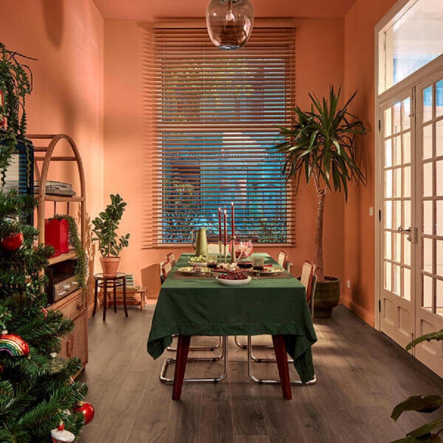 BerryAlloc Ocean 8 V4 Gyant Dark Brown