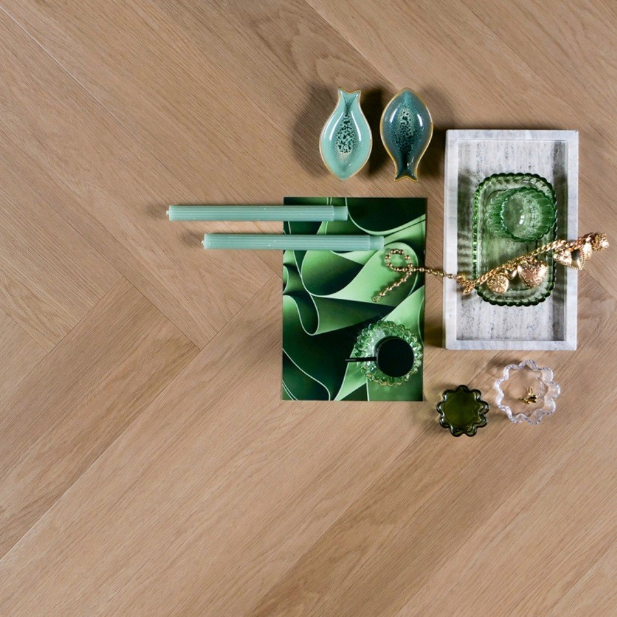 OTIUM herringbone SPC Rigid Lagune